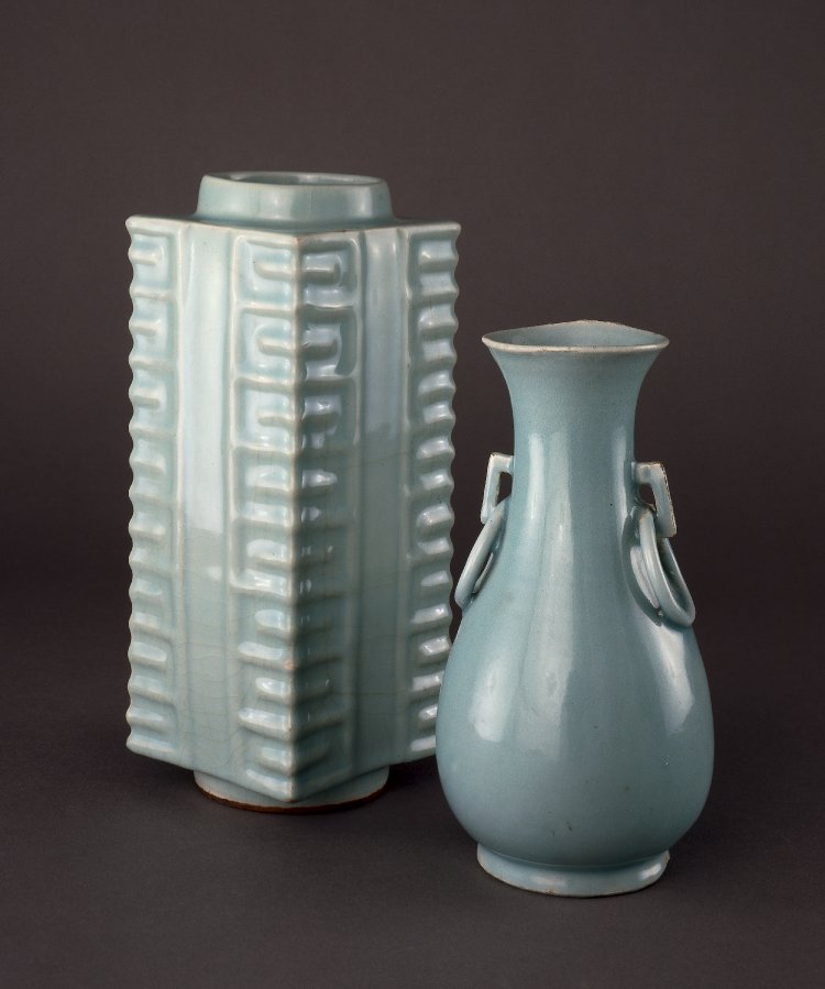 大英博物馆 宋 龙泉青瓷双耳瓶 vase