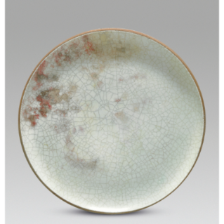 FIG. 8 RU DISH WITH FIRE DAMAGE AND REDUCED RIM, NORTHERN SONG DYNASTY, FROM THE STEPHEN JUNKUNC III COLLECTION, CHICAGO. IMAGE COURTESY OF CHRISTIE’S