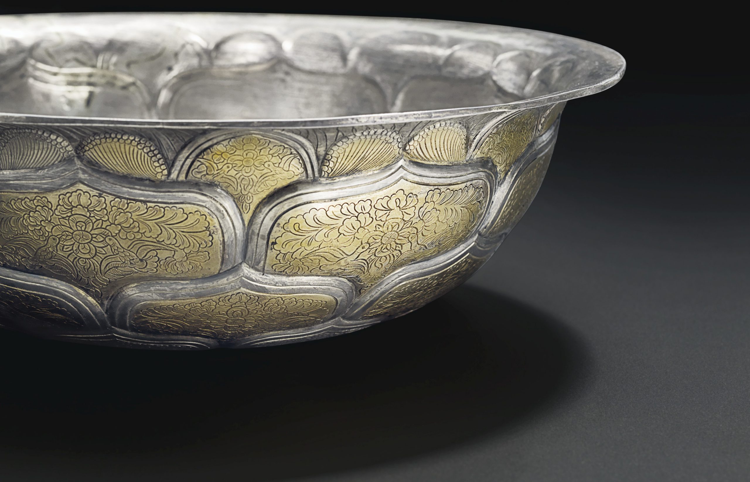 A VERY RARE AND IMPORTANT LARGE PARCEL-GILT SILVER BOWL