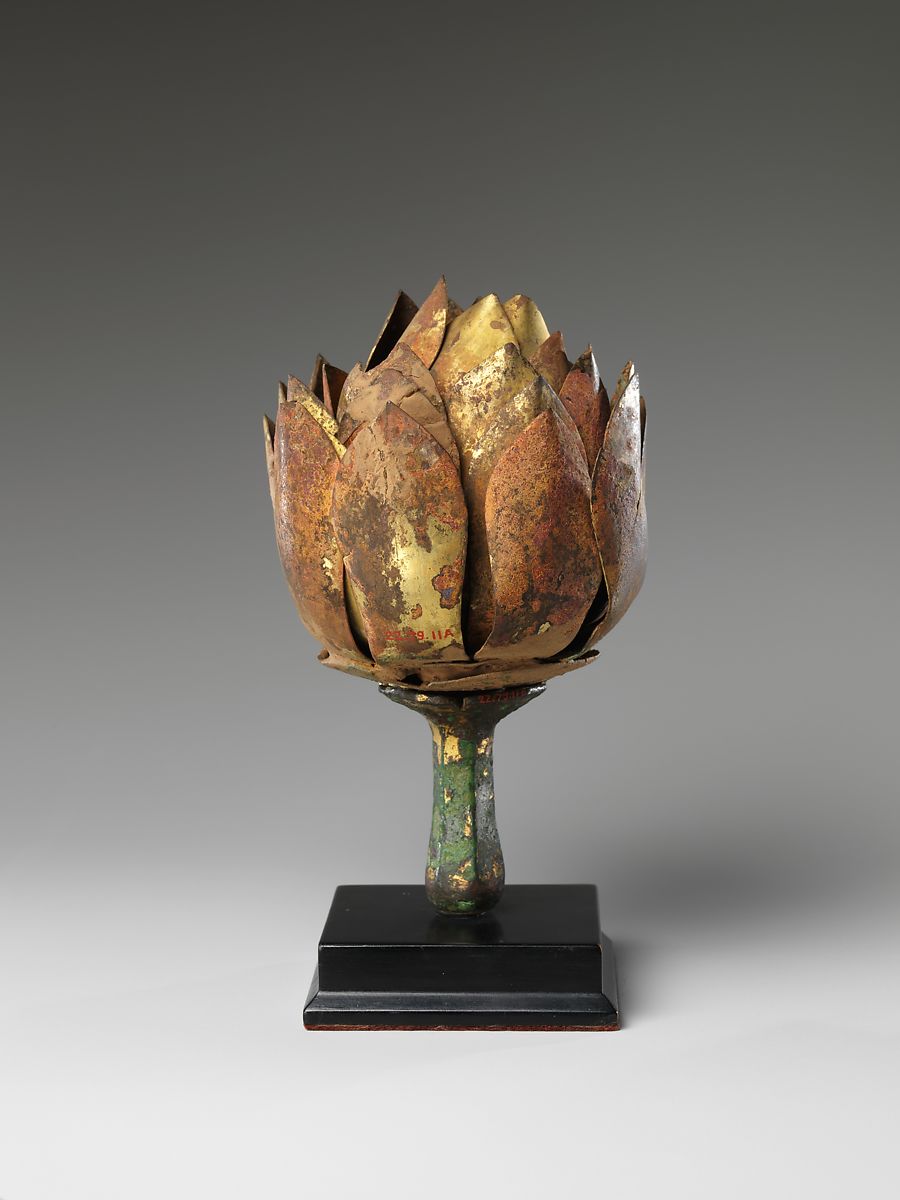 纽约大都会博物馆 唐 铜鎏金 荷花 摆件Lotus, Gilt bronze