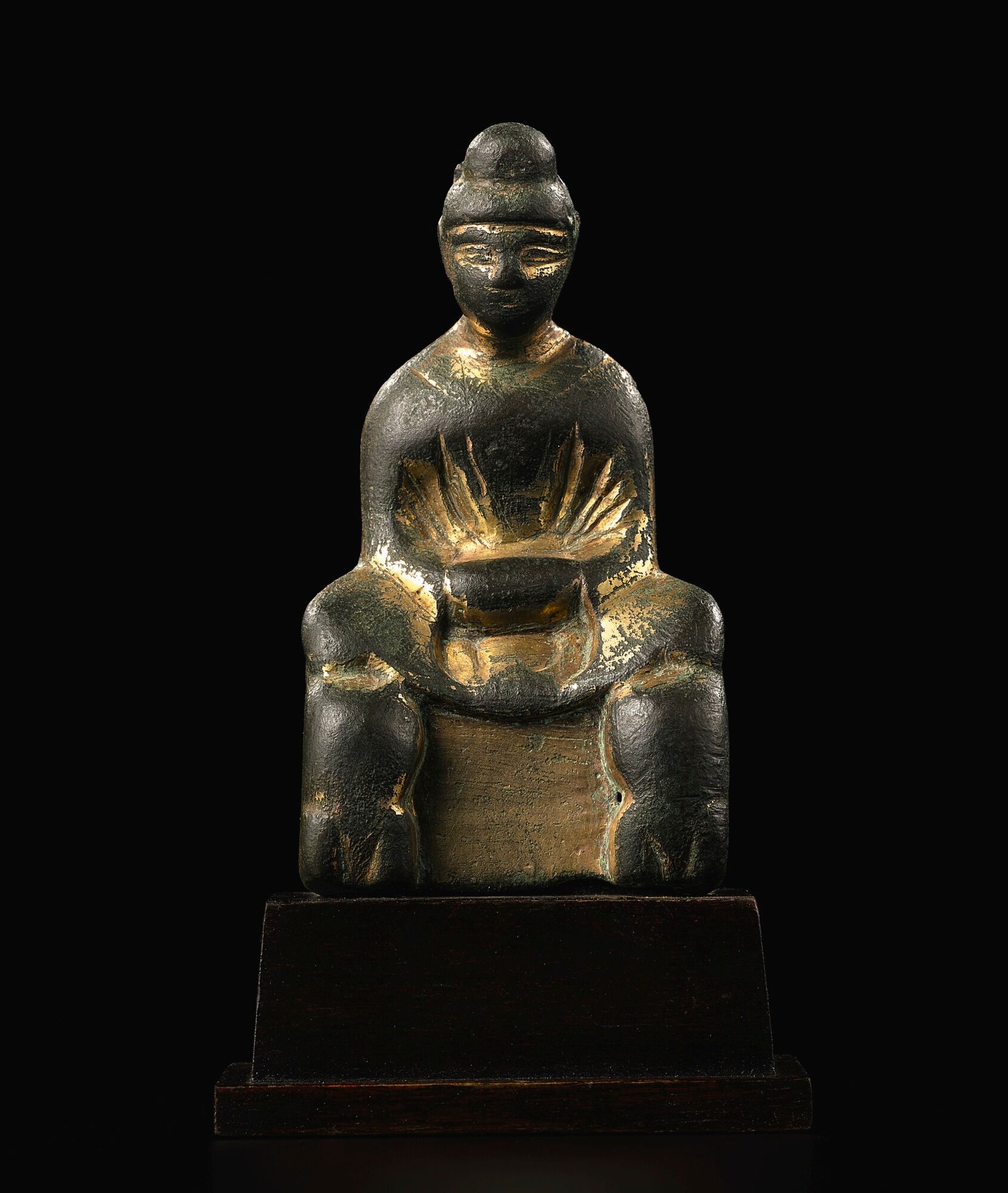 五胡十六國四至五世紀初 鎏金銅釋迦牟尼佛坐像