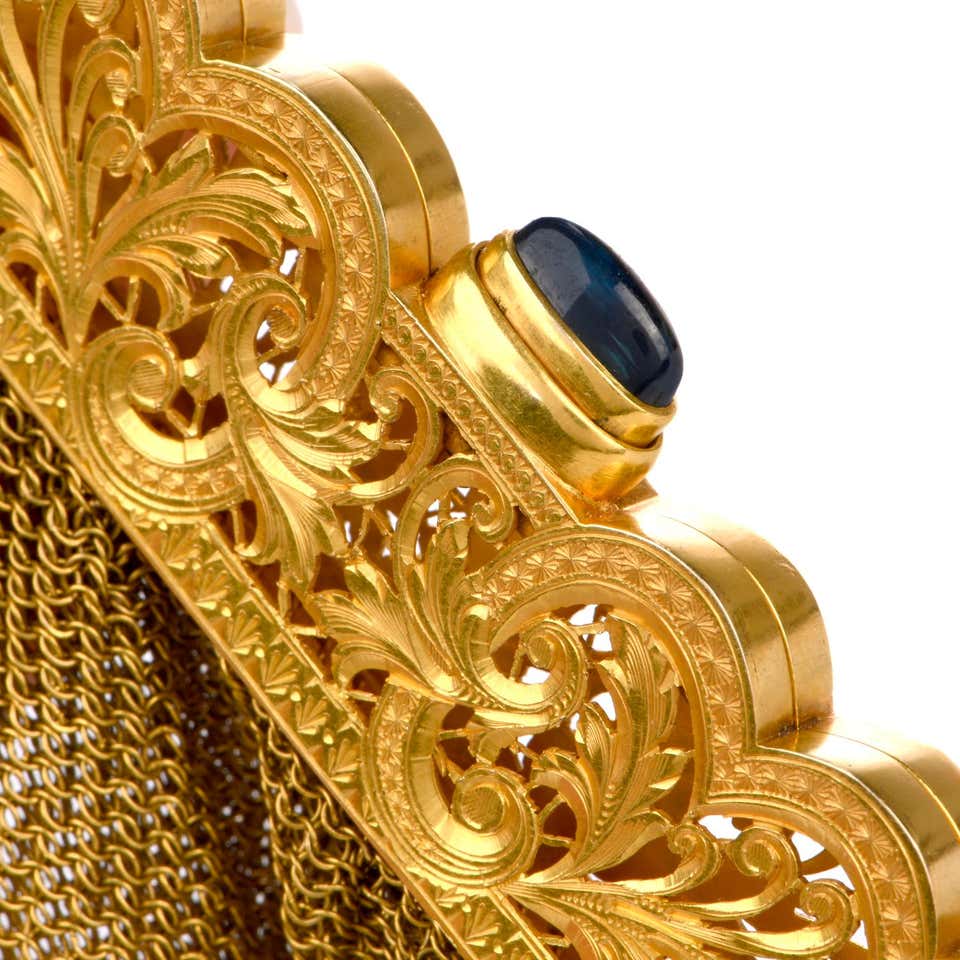 Antique Sapphire Filigree 18 Karat Yellow Gold Mesh Hand Purse