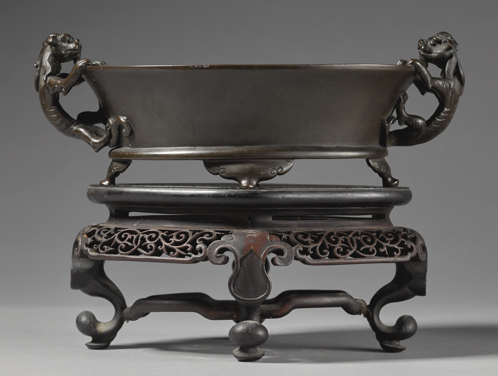十七世紀 銅螭龍耳爐 《大明宣德年製》仿款
