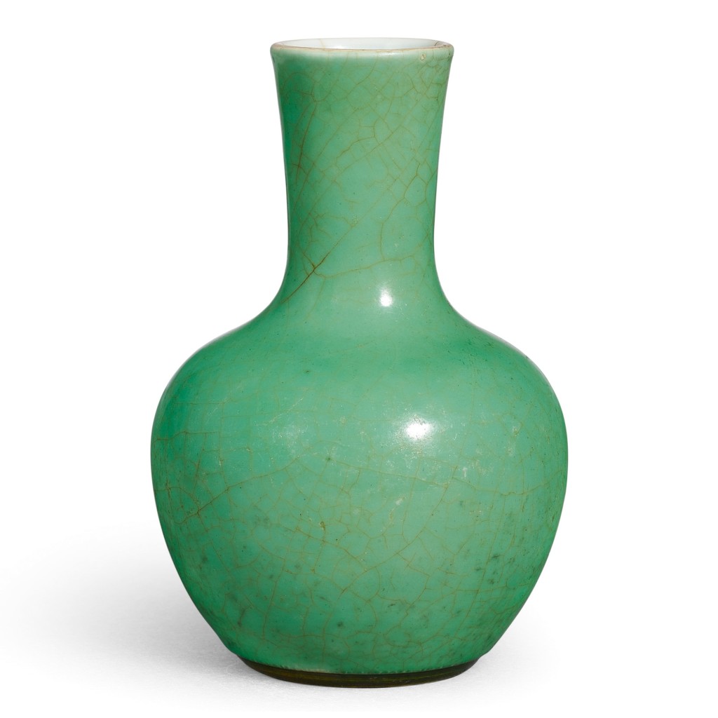 清十八世紀 蘋果綠釉瓶