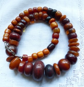 Exquisite antique African amber necklace from Morocco, 1930s phenolic resin,191g