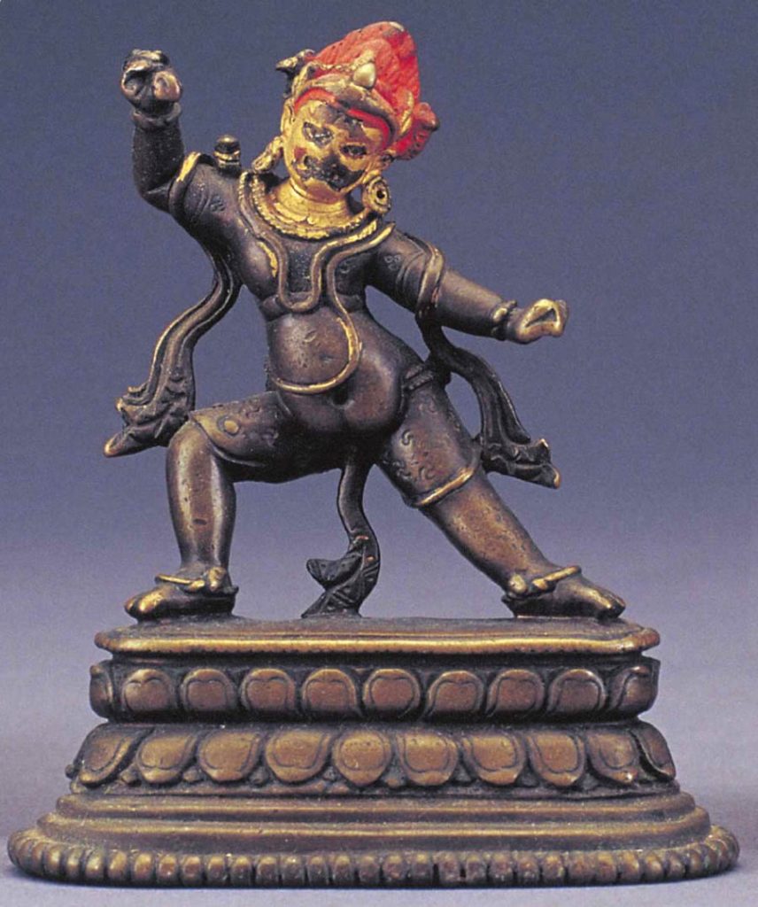 北京故宫西藏密教藏品：清代八成金带座佛龛