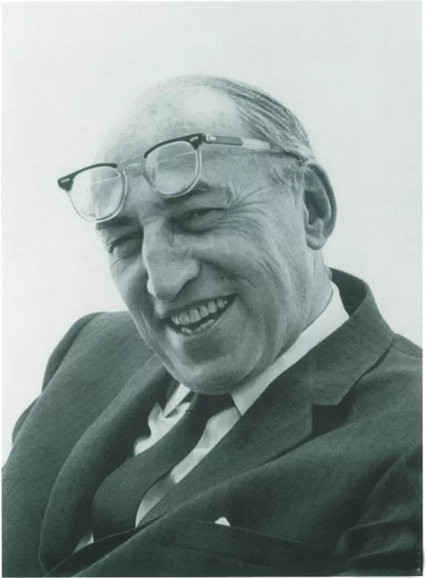 FIG. 9 保羅．白納德（1902-1987年）