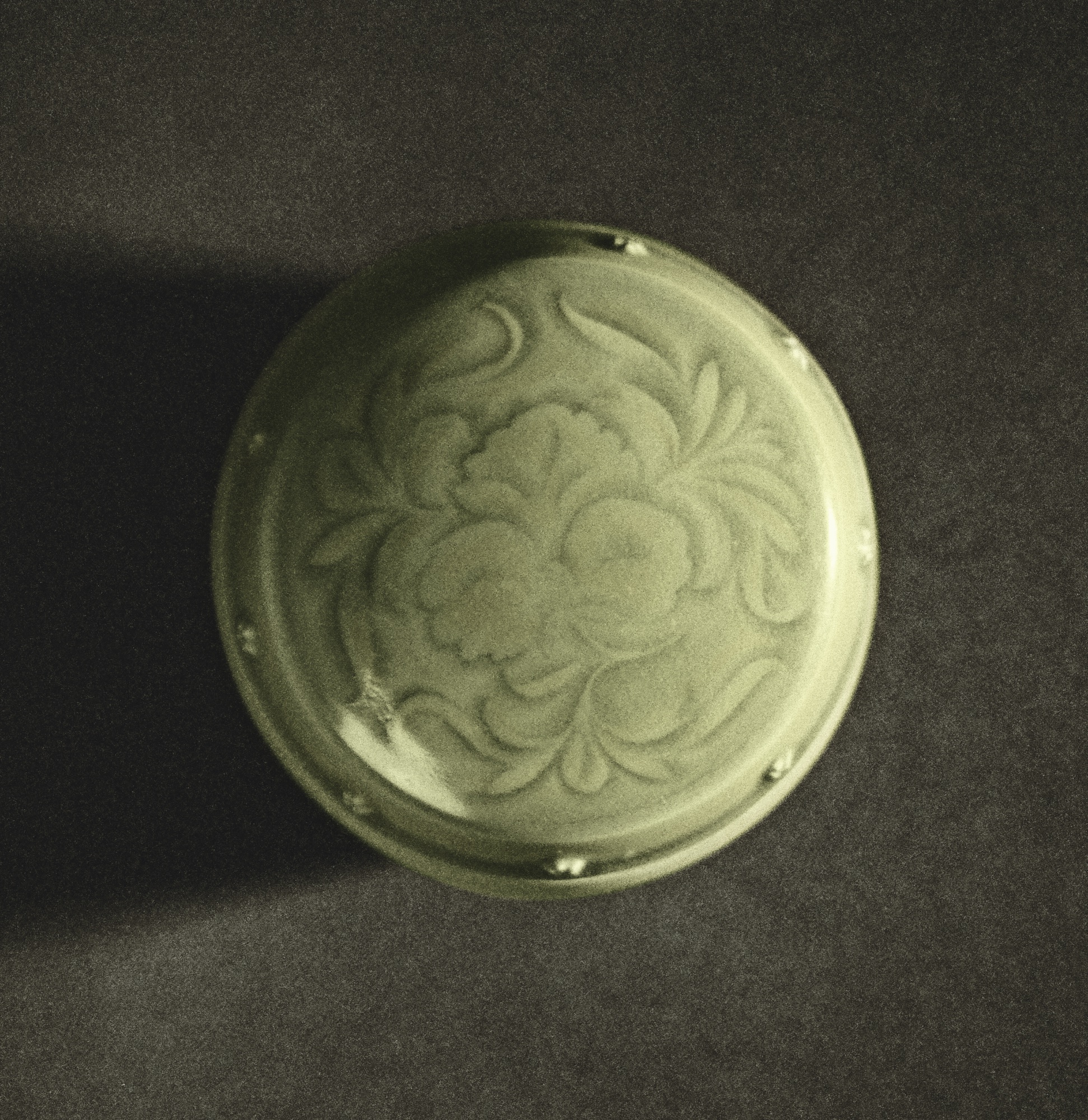 北宋至金 耀州青釉牡丹紋蓋罐