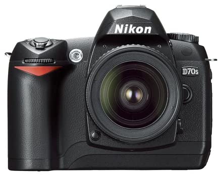 Nikon D70S 6.1MP Digital SLR Camera