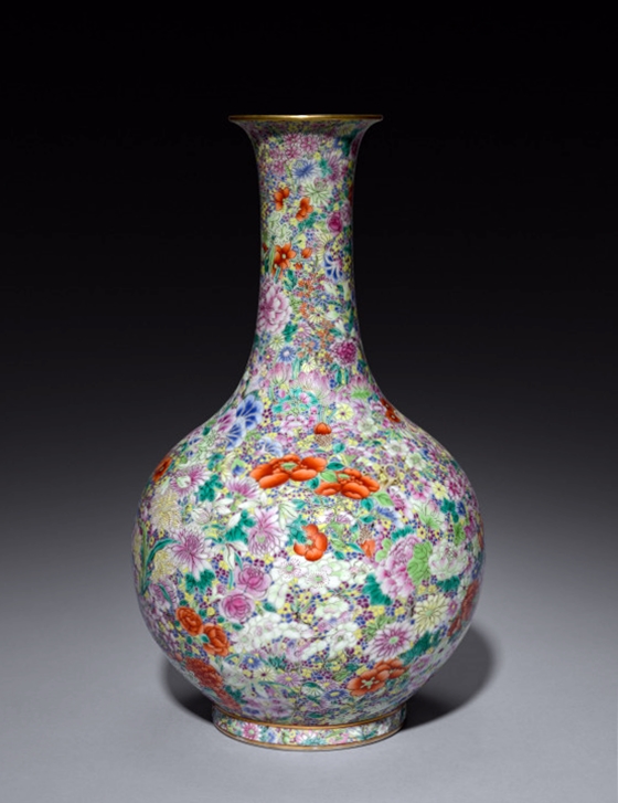 Bottle-Shaped Vase 花瓶 