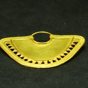 前哥伦比亚时期 玛雅风格 哥斯达黎加/巴拿马 金 胸牌