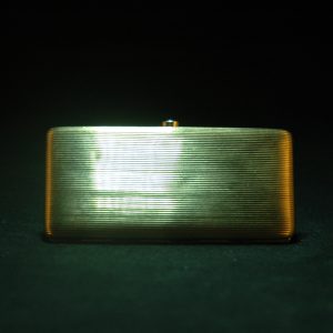 欧洲 维多利亚风格 18K金蓝宝石烟盒