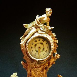 维多利亚风格铜钟
