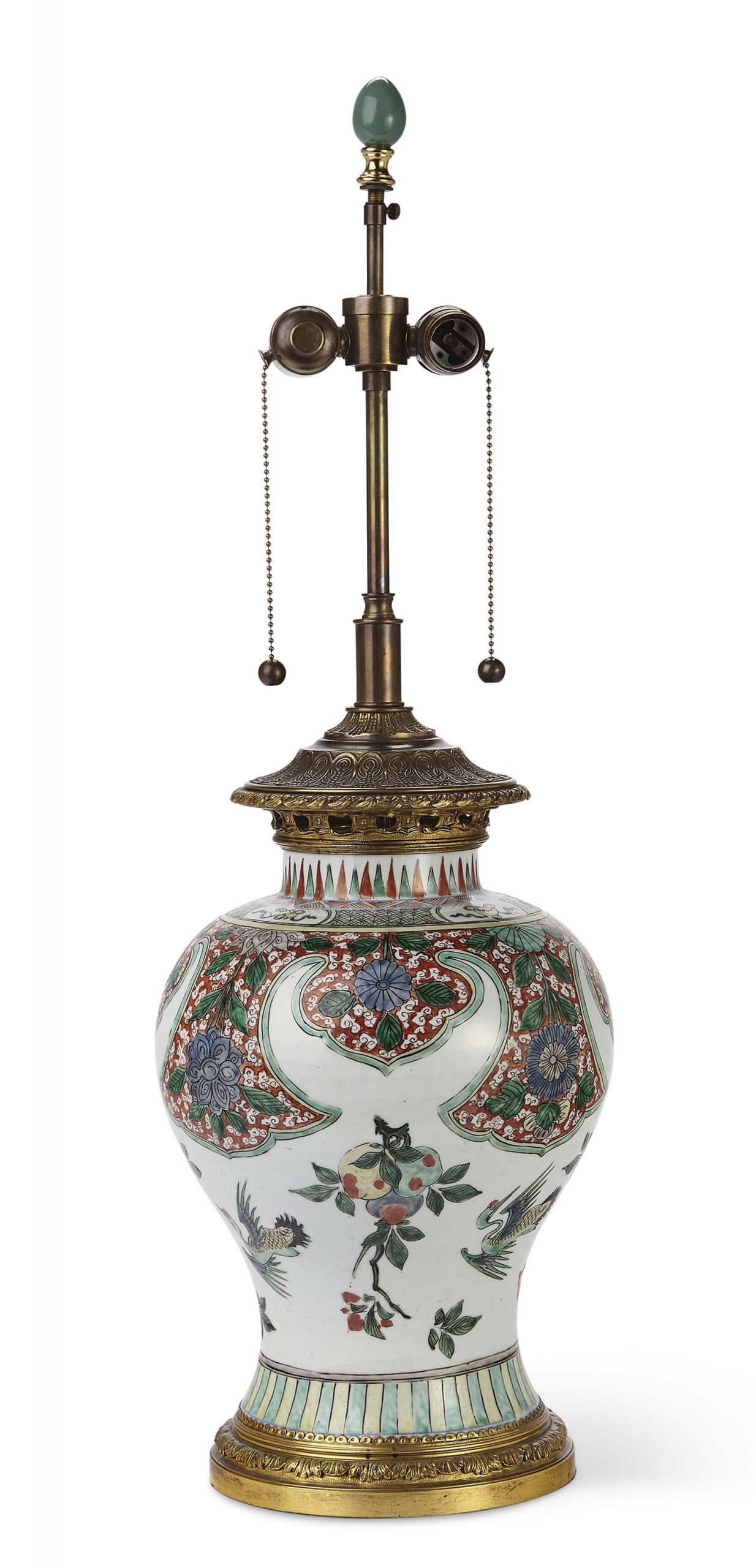 中国外销瓷 镶嵌在镀金装饰的粉彩绿花瓶台灯 
