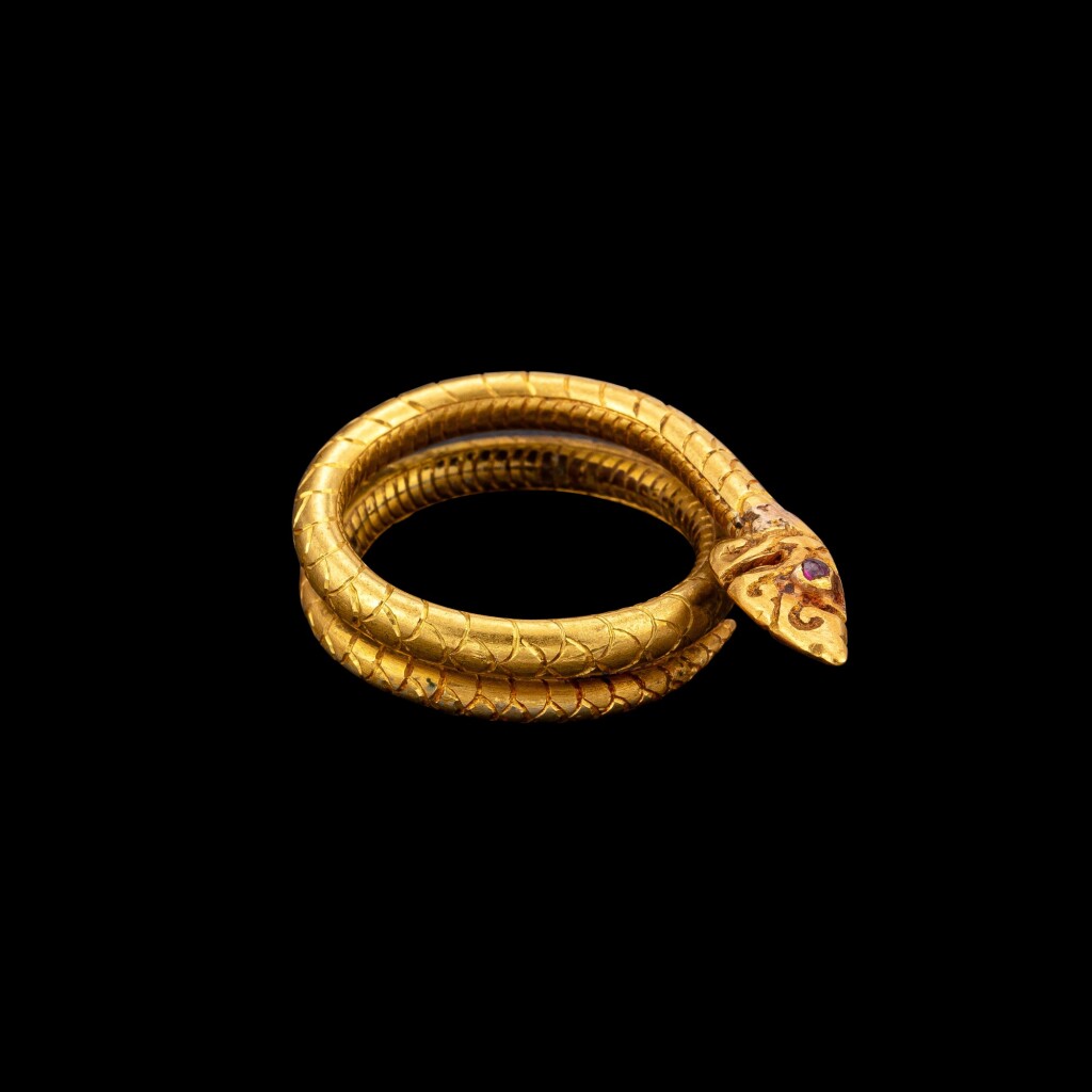十八世紀或更早 泰北 紅寶石蛇眼戒指