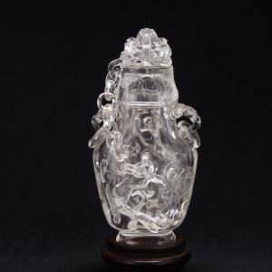 雕水晶螭龙活环链瓶