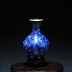 铜胎珐琅彩小花瓶