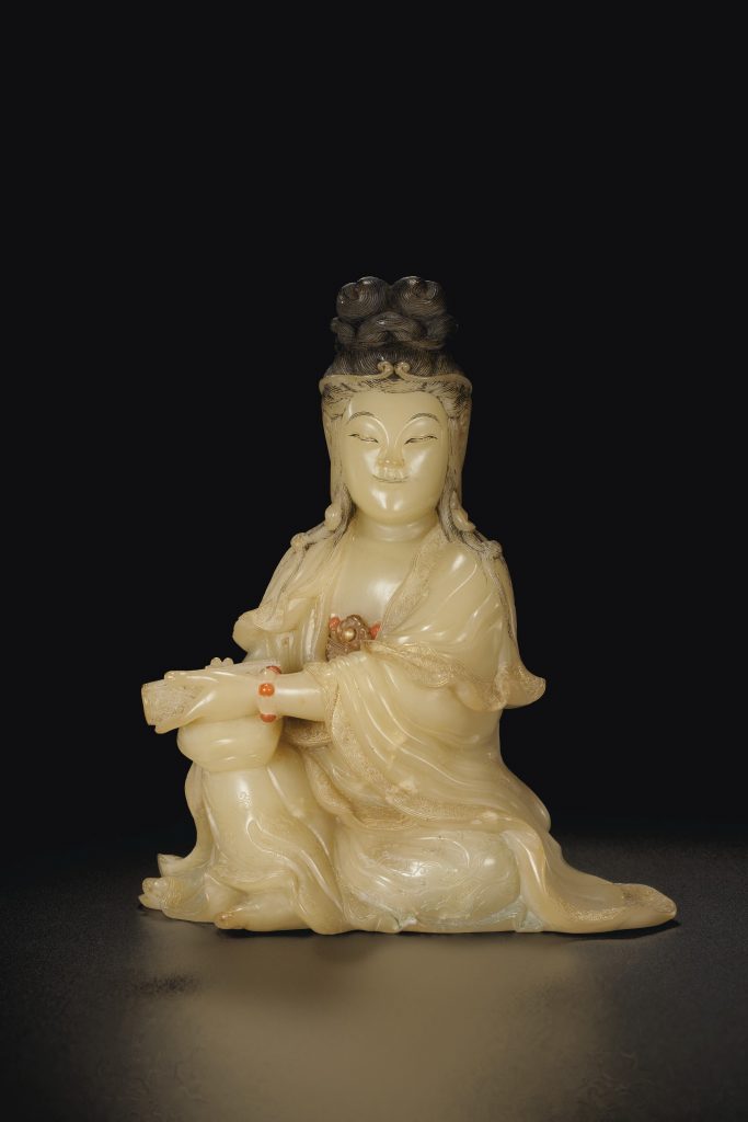 十七/十八世紀 壽山石菩薩坐像 「古閩周彬拜製」鎏金刻款