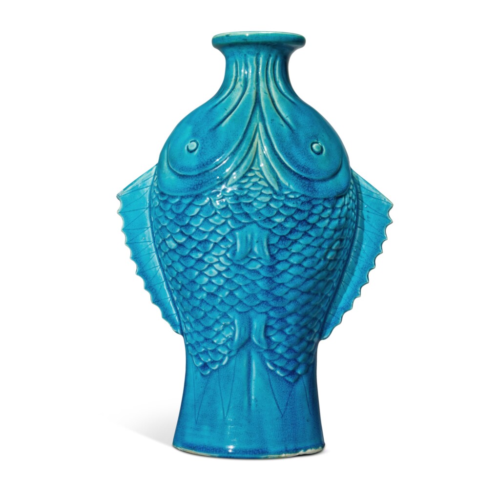 清十九世紀 松石綠釉雙魚式瓶