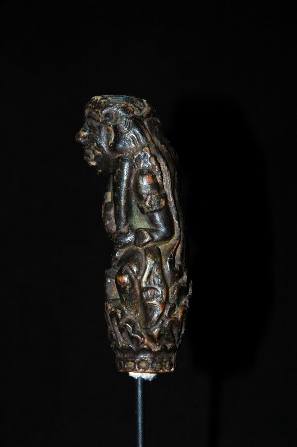 犀角 雕非洲酋长 刀柄