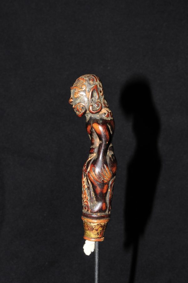 犀角 雕非洲女神刀柄
