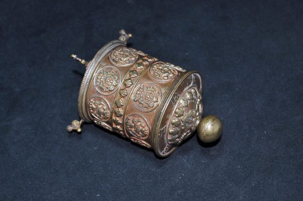 藏传佛教法器 錾铜佛八宝转经筒