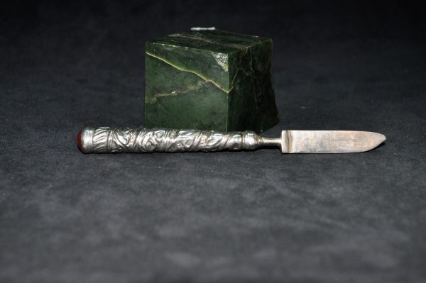 欧洲 老银器 镶玛瑙錾花草纹 餐刀