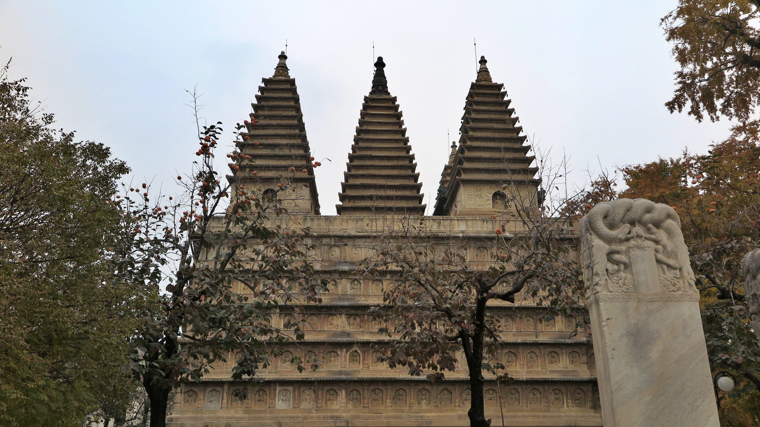 北京真觉寺––五塔金刚宝座 西侧