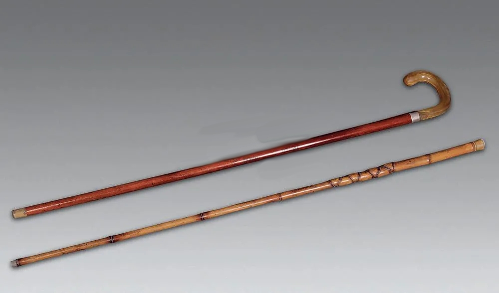 19世纪 镶犀角西洋手杖 （两件）