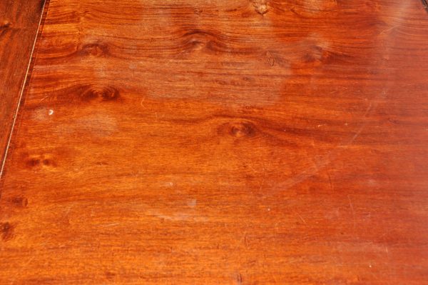 红木八仙桌