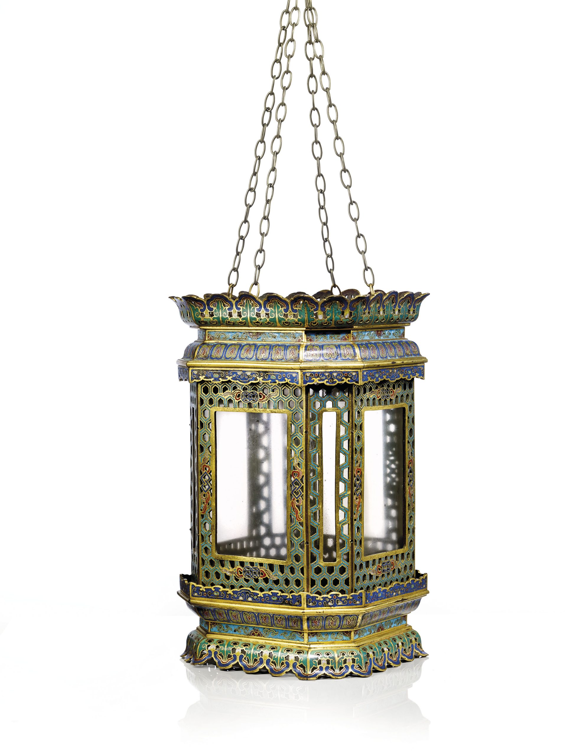  清十八世紀 掐絲琺瑯蓮紋宮燈